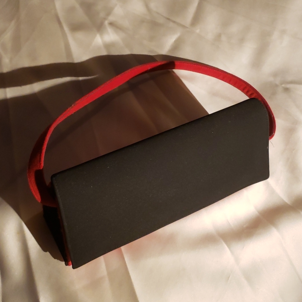 Purse - Picture 6 of 9